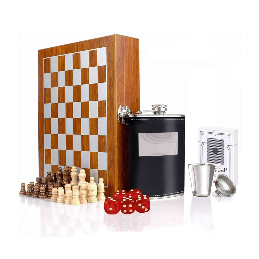 Engraved Chess & Flask Set – Personalized Wooden Game Night Gift